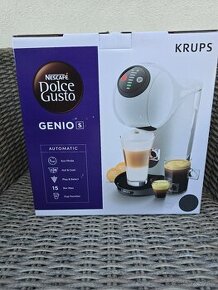 Predám kávovar DOLCE GUSTO GENIO S +kapsule ristretto zdarma