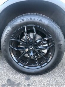 celoročné Continental 235/60 R18 V XL