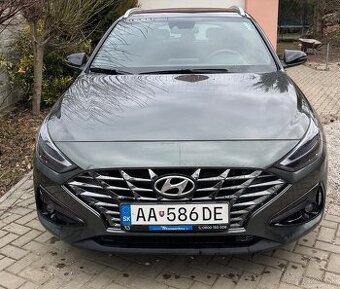 Hyundai i30 combi 1,5 117 KW/1482cm3