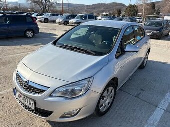 Opel Astra J 1.7 CDTi 81kw