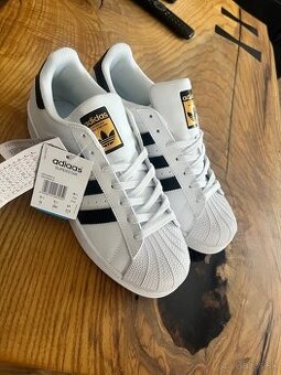 Adidas superstar 44