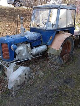 Predam zetor 25 A