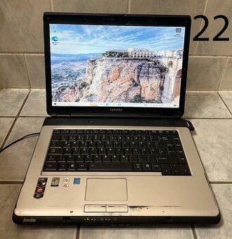 Toshiba Satellite L300D - Turion X2 - 2GB RAM - 320GB HDD