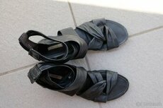 kožené sandále Geox