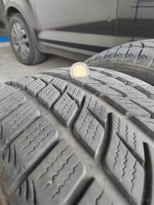 Zimné pneumatiky 235/55R17