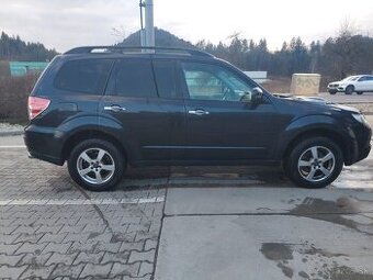 Subaru Forester 2.0D SK po servise