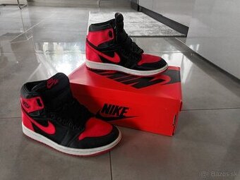 Jordan 1 High OG satin Bred