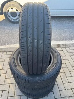 205/60R16 Hankook