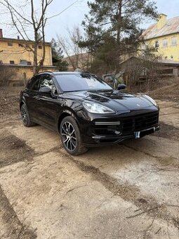 Porsche Cayenne turbo 4.0 v8 404kw