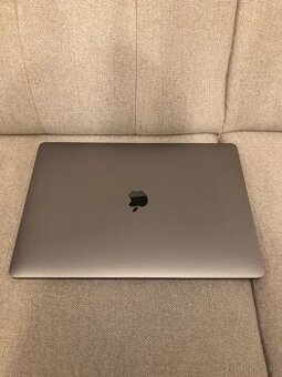 MacBook Pro 15 2019 (Touch Bar) 16/250 GB