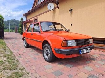 Skoda 120 GLS.