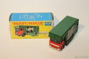 Matchbox RW Horse box - 1