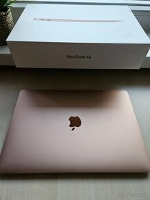 Ružový Macbook Air  256 GB nepoužívaný