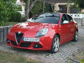 Alfa Romeo Giulietta  -  QV Line  -  2.0 JTDM-2