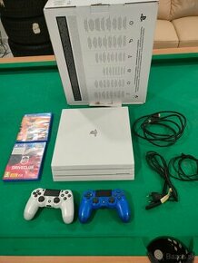 Playstation 4 pro 1TB 2x ovladač + hry