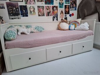 Predám posteľ Ikea Hemnes