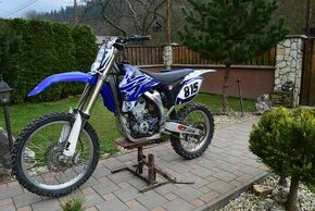 Predam Tuto yamahu yzf 250 po kompletnej go motora