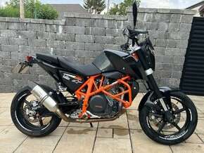 Ktm duke 690 - 1