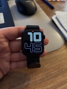 Apple Watch Series 9 45mm + GPS