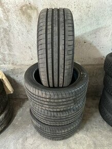 Letné pneumatiky 234/45 R18 - 1