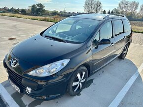 Peugeot 307 SW 1.6 HDi 7 miestne - 1