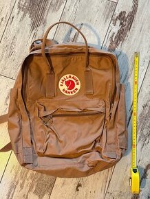 Fjallraven Kanken kahki dust batoh