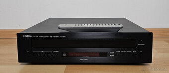 Yamaha CD-C600 /5cd menic /USB