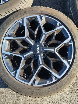 Letné komplety Kia Proceed 5x114,3 R17 top stav