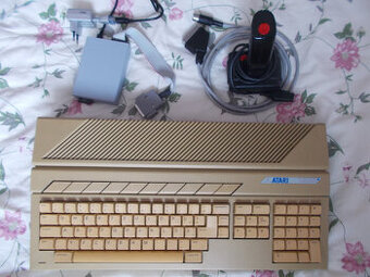 Predám Atari ST 520+ s 1 MB RAM a SD-HDD