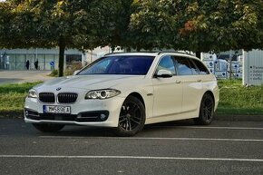 BMW RAD 5 xDrive 525d - 1