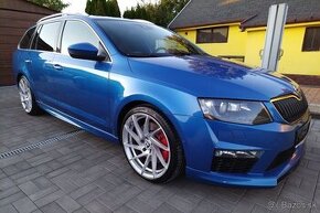 Škoda Octavia Combi 2.0TDi RS DSG6 Canton 2014 Panorama