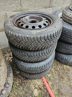 Predám plechove disky 5x114.3 185/65 R15 zimne