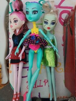 MONSTER HIGH