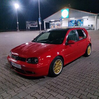 Golf 4