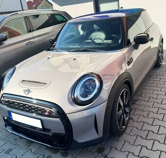 MINI Cooper S  2021    131 kW (178 k)