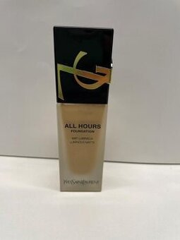 Yves Saint Laurent All Hours make up