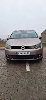 VW Touran 1.6 TDI 77kw.