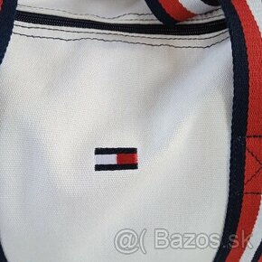 Športová taška zn. Tommy Hilfiger - 1