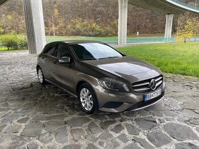 Mercedes A180 A/T