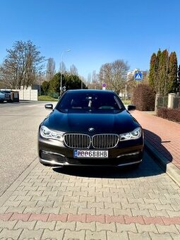 BMW Rad 7 740D Xdrive A/T