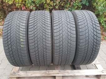 Zimne 225/60R17 Bridgestone - 1