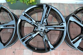 5x112 R20 Hlinikove disky Original Audi A8 Black - 1