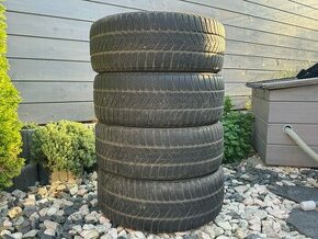 225/45 R18 95V