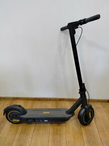 Ninebot by Segway MAX G30 - 1