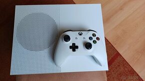 Xbox one S (1 TB)