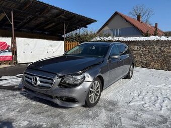 Mercedes-Benz E220D 4Matic