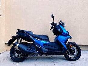 BMW C400X