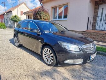 Opel Insignia 2.0 CDTI 4x4 AUTOMAT - 1