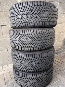 255/35 19 Pirelli celorocne - 1