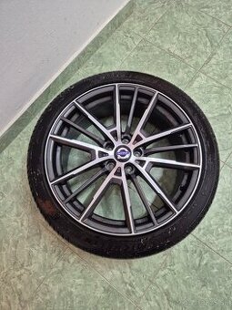 Letná sada Volvo V60/S60, V90,S90 235/40R19 96W